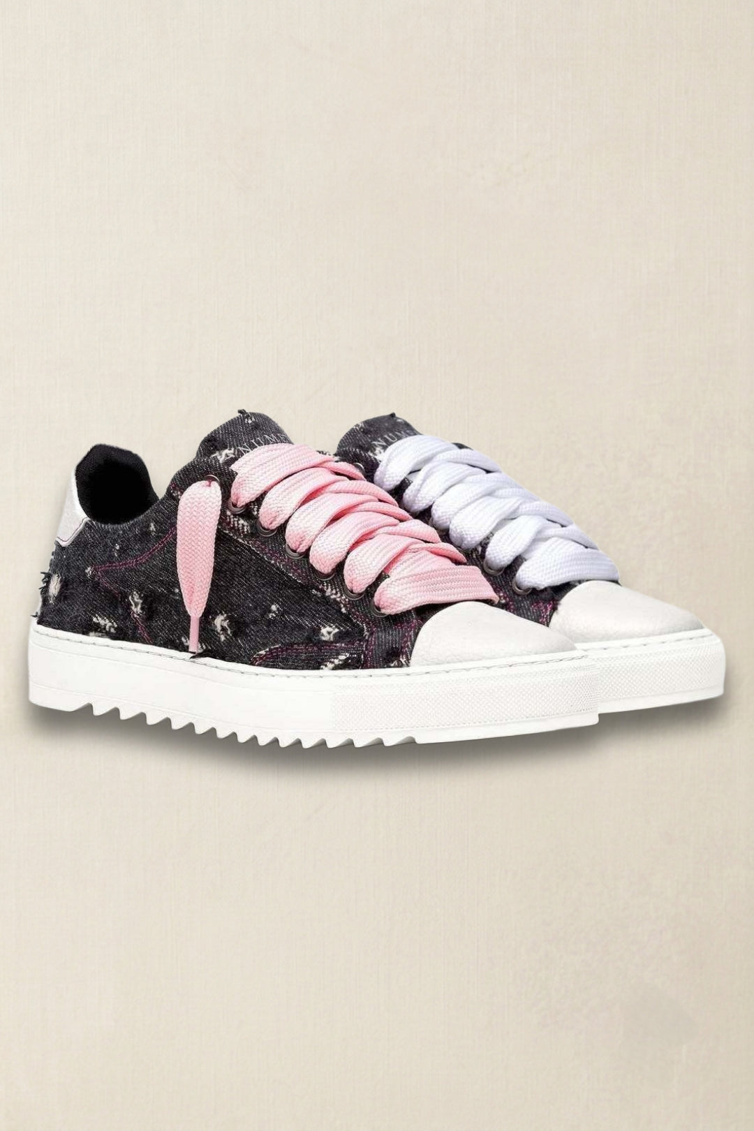 Numeris sneakers
