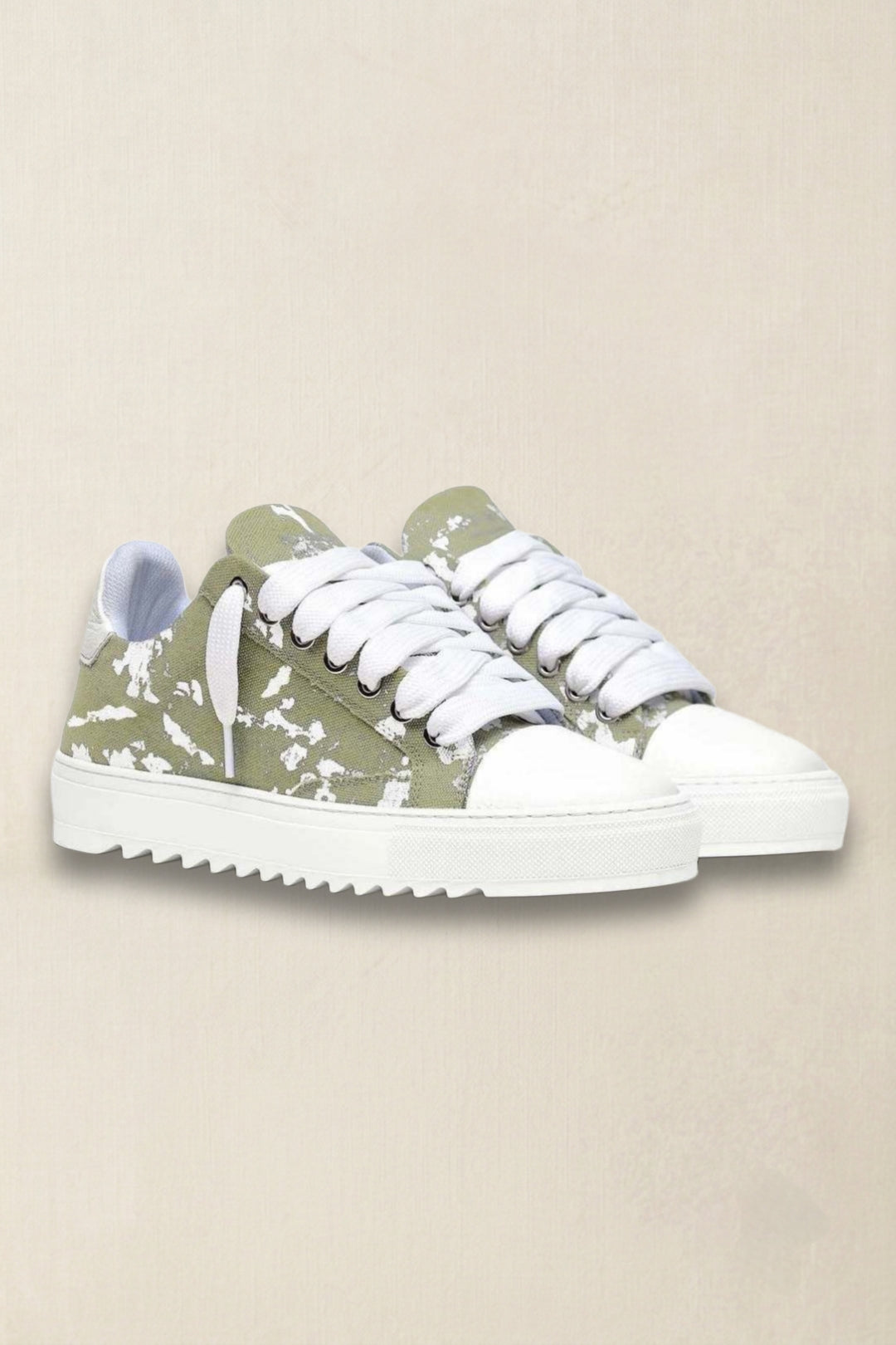 Numeris sneakers